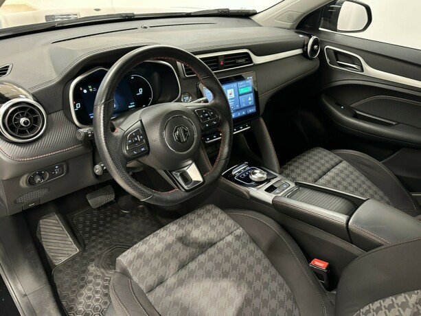 mg-zs-ev-elektrisitet-2022-big-4