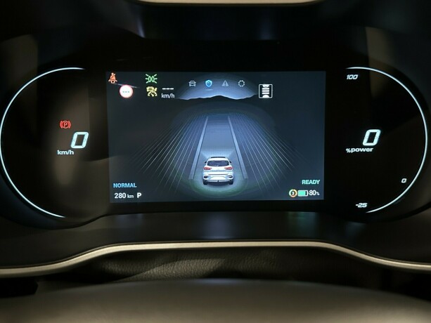 mg-zs-ev-elektrisitet-2022-big-11