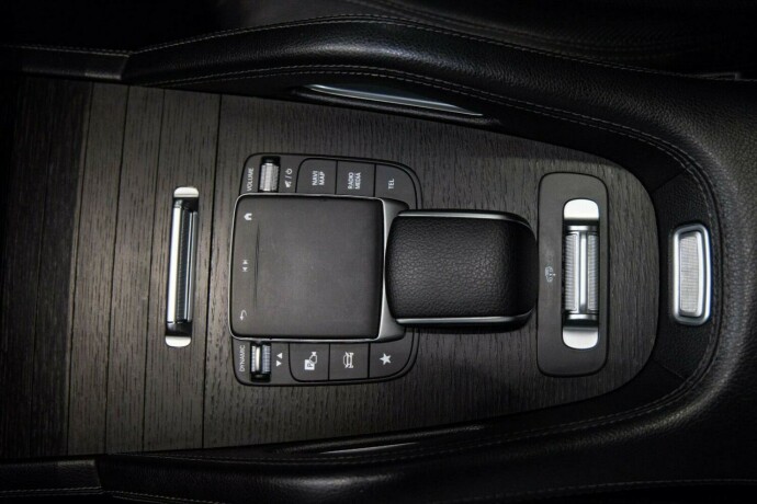 mercedes-benz-gle-elektrisitetdiesel-2022-big-19