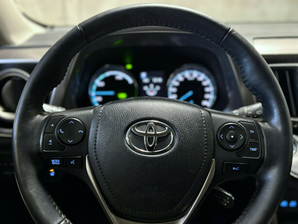 toyota-rav4-elektrisitetbensin-2019-big-13