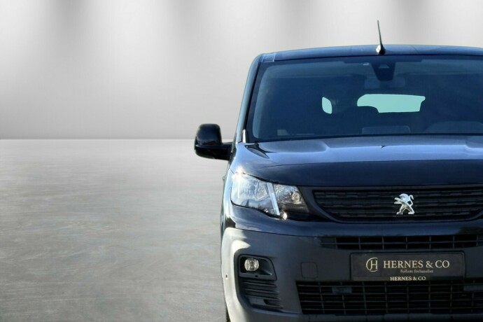 peugeot-partner-diesel-2019-big-3