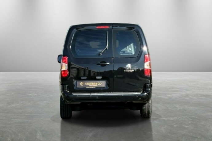 peugeot-partner-diesel-2019-big-7