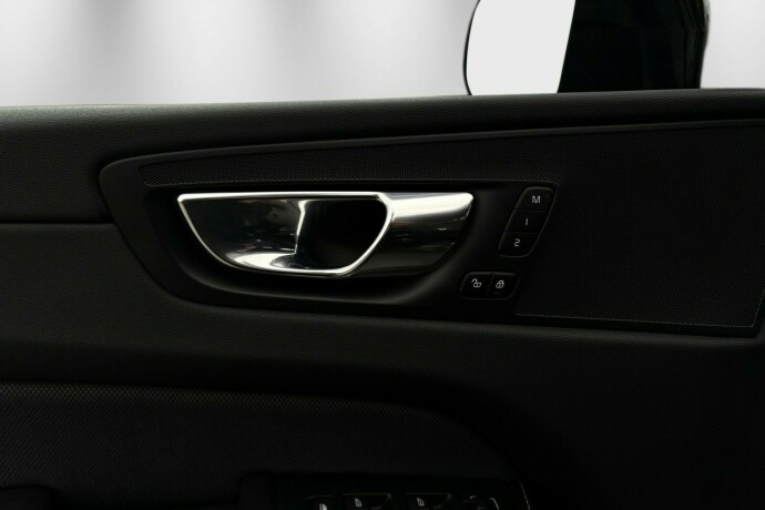 volvo-xc-60-elektrisitetbensin-2020-big-37
