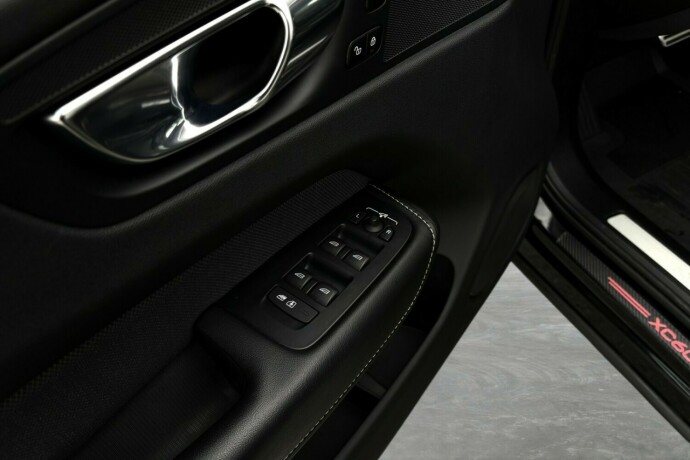 volvo-xc-60-elektrisitetbensin-2020-big-36