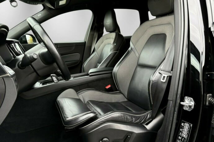volvo-xc-60-elektrisitetbensin-2020-big-35