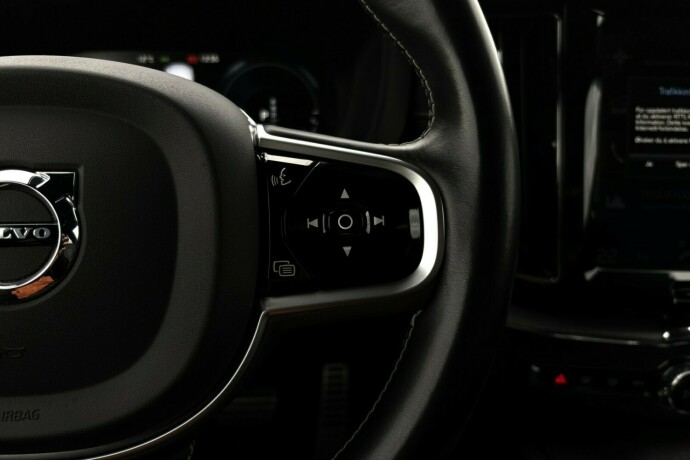 volvo-xc-60-elektrisitetbensin-2020-big-17