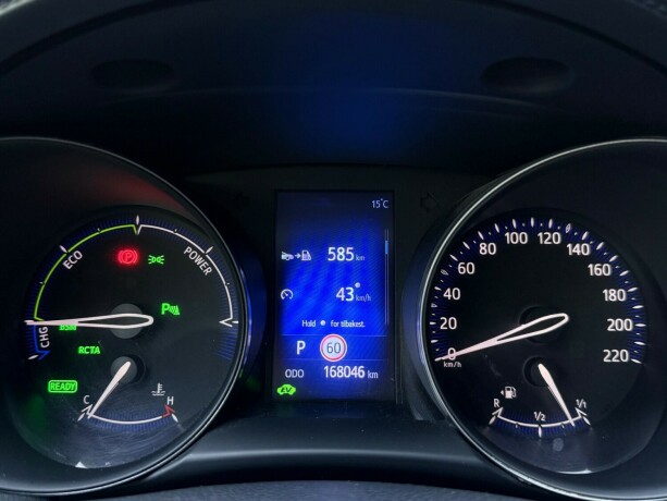 toyota-c-hr-elektrisitetbensin-2019-big-16