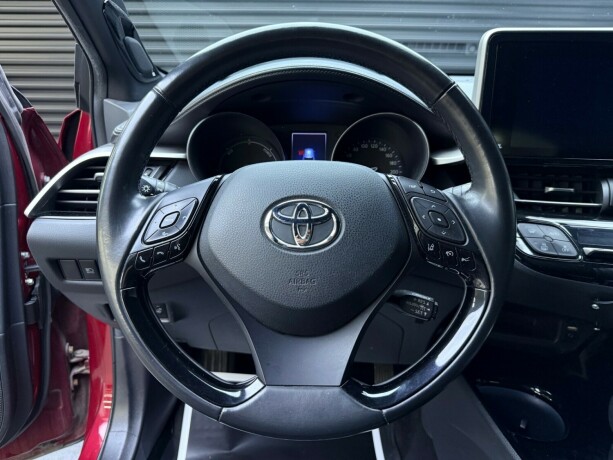 toyota-c-hr-elektrisitetbensin-2019-big-12
