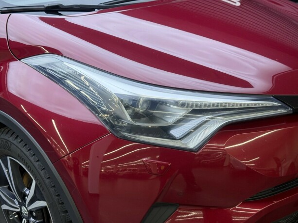 toyota-c-hr-elektrisitetbensin-2019-big-4