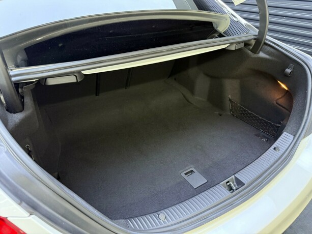 mercedes-benz-c-klasse-bensin-2016-big-39