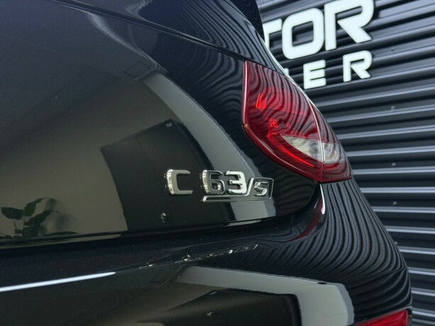 mercedes-benz-c-klasse-bensin-2017-big-12