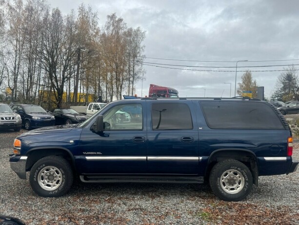 gmc-yukon-bensin-2001-big-4