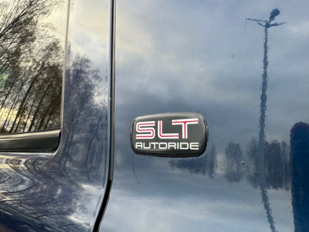 gmc-yukon-bensin-2001-big-29