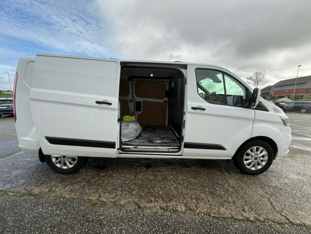 ford-transit-custom-diesel-2020-big-13
