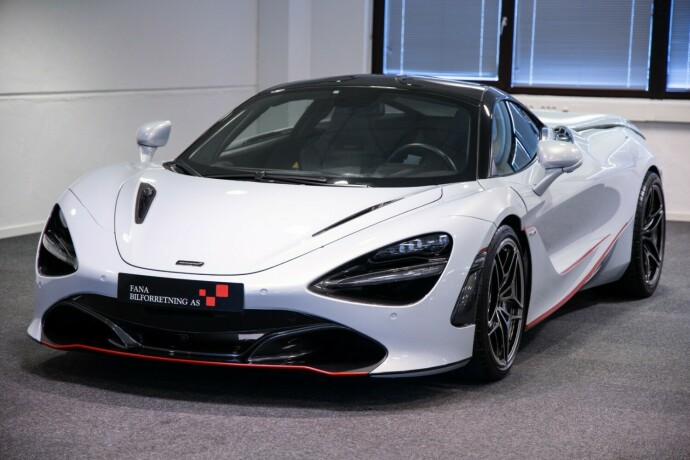 mclaren-720s-bensin-2017-big-0