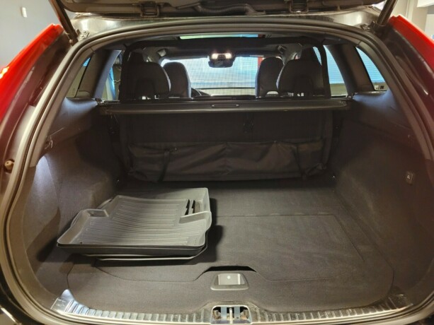 volvo-xc-60-diesel-2017-big-24