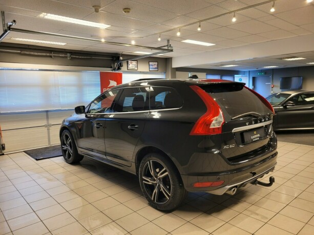 volvo-xc-60-diesel-2017-big-8