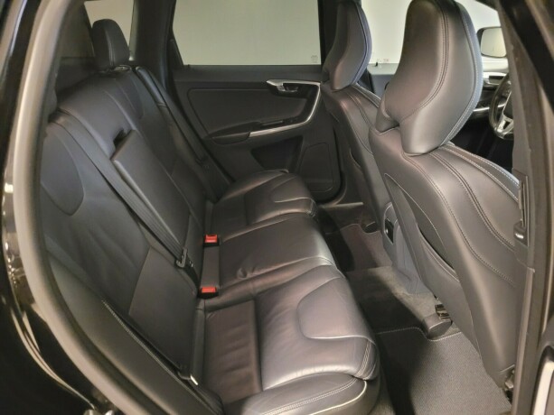 volvo-xc-60-diesel-2017-big-20