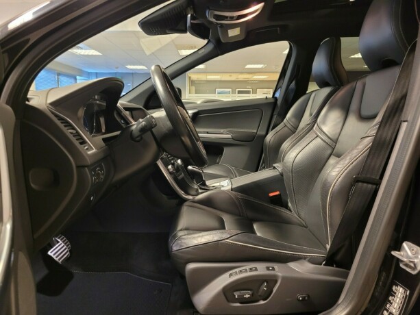 volvo-xc-60-diesel-2017-big-26