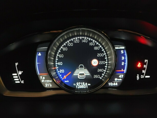 volvo-xc-60-diesel-2017-big-30