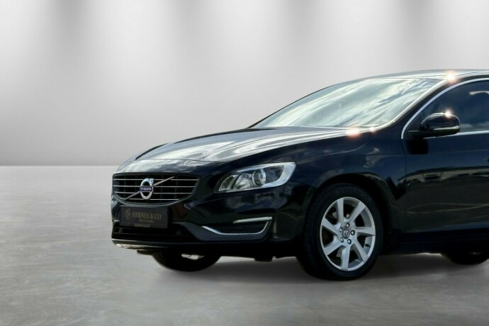volvo-s60-bensin-2014-big-2