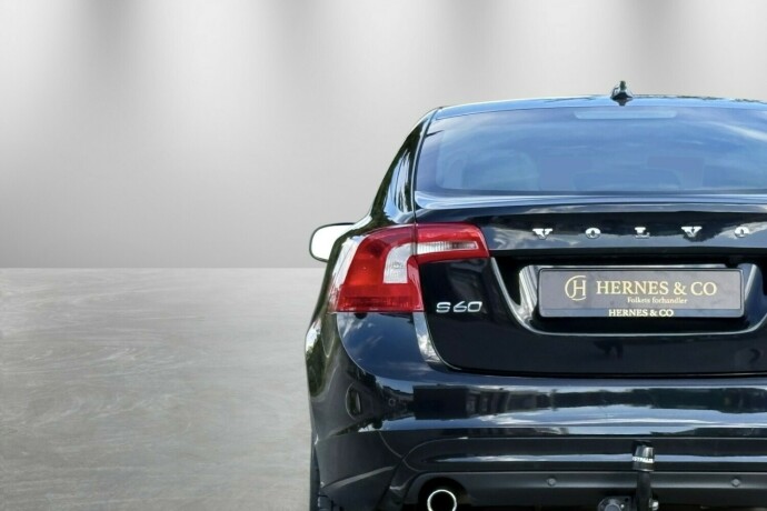 volvo-s60-bensin-2014-big-6