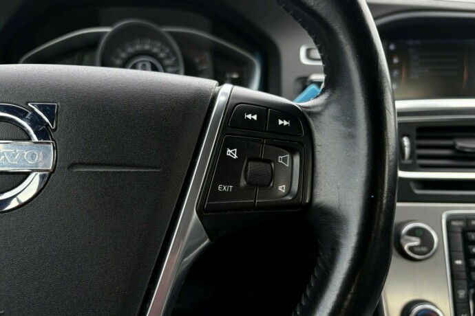 volvo-s60-bensin-2014-big-22