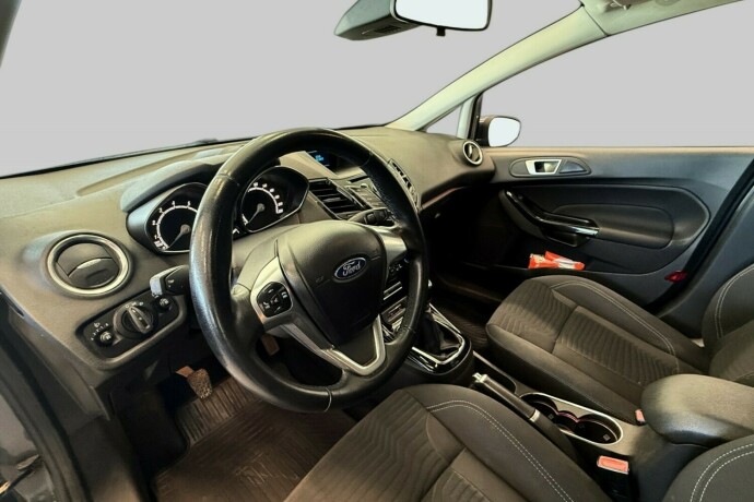 ford-fiesta-bensin-2015-big-7