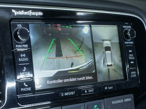 mitsubishi-outlander-elektrisitetbensin-2016-big-34