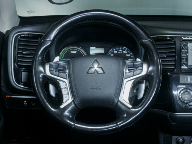 mitsubishi-outlander-elektrisitetbensin-2016-big-28