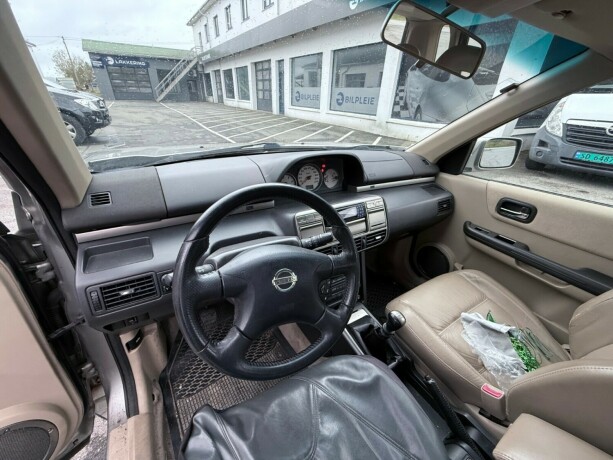 nissan-x-trail-diesel-2003-big-10