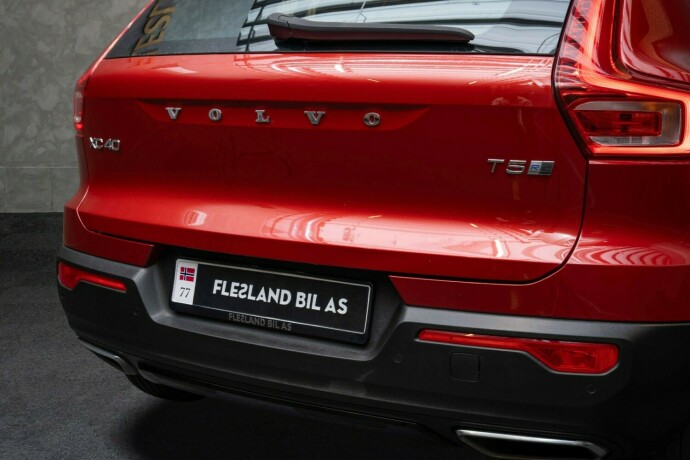 volvo-xc-40-elektrisitetbensin-2020-big-10