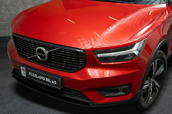 volvo-xc-40-elektrisitetbensin-2020-big-4