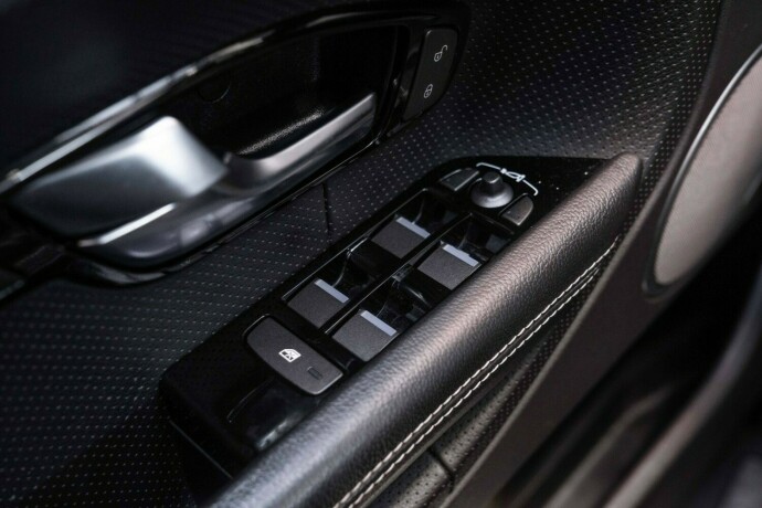 land-rover-range-rover-evoque-diesel-2015-big-24
