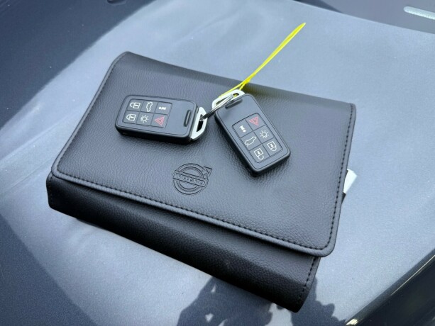 volvo-v70-diesel-2013-big-31