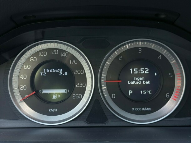 volvo-v70-diesel-2013-big-16