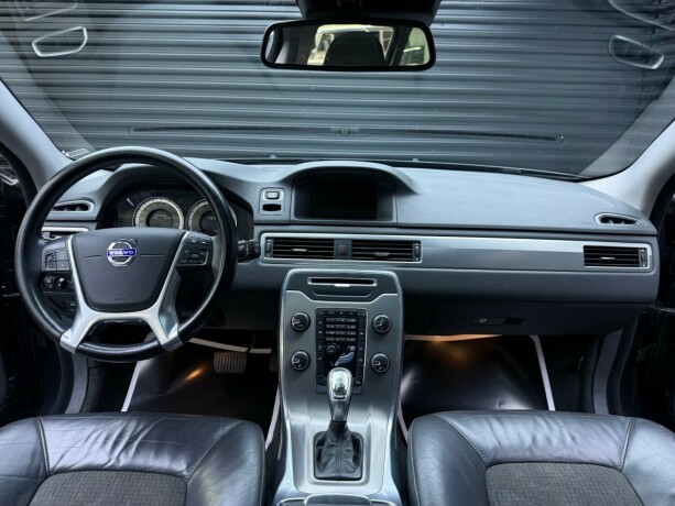 volvo-v70-diesel-2013-big-9