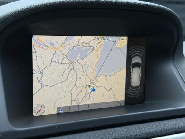 volvo-v70-diesel-2013-big-18