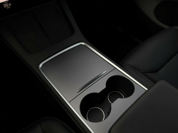 tesla-model-y-elektrisitet-2025-big-23