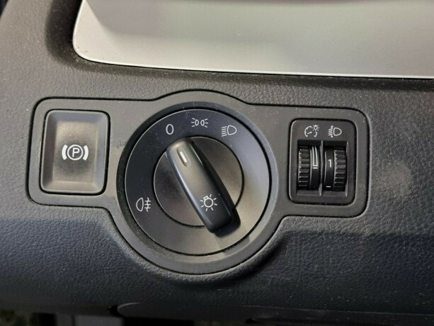 volkswagen-passat-diesel-2010-big-11