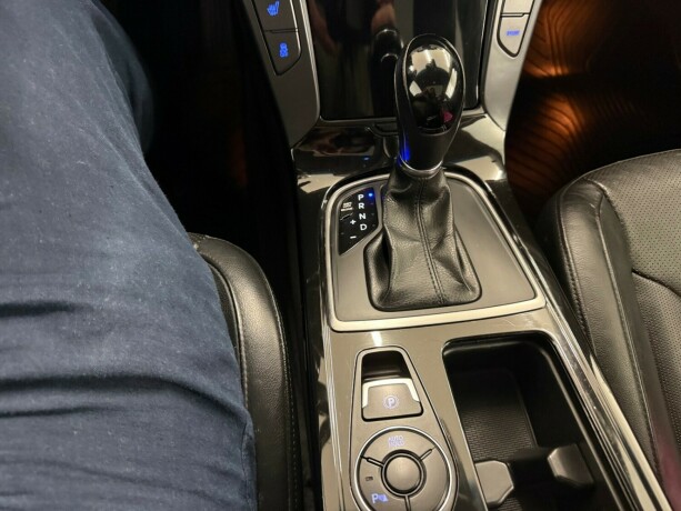 hyundai-i40-diesel-2012-big-14