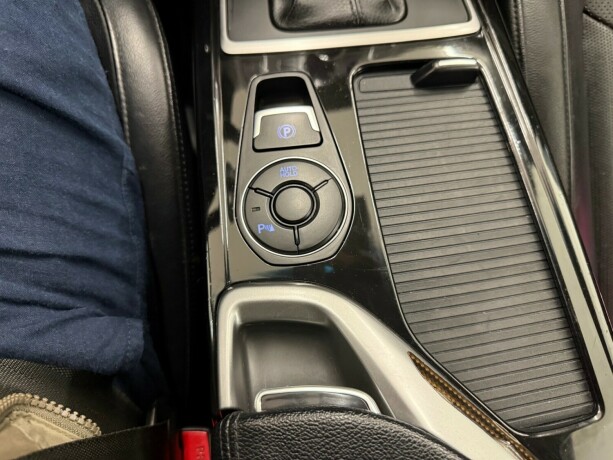 hyundai-i40-diesel-2012-big-12