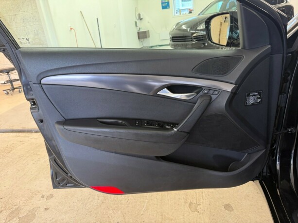 hyundai-i40-diesel-2012-big-23