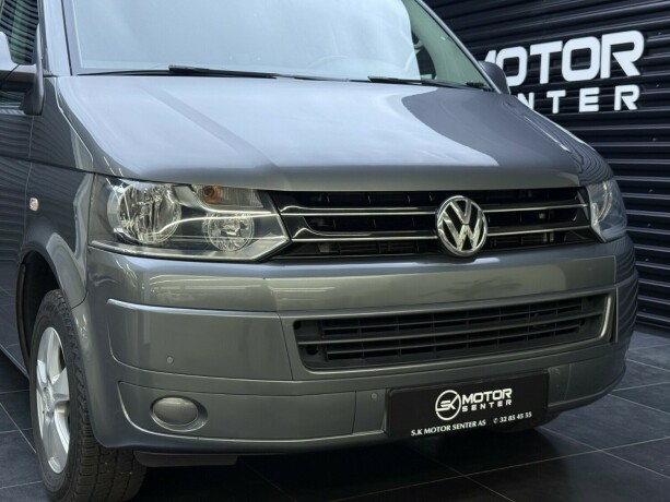 volkswagen-caravelle-diesel-2015-big-2