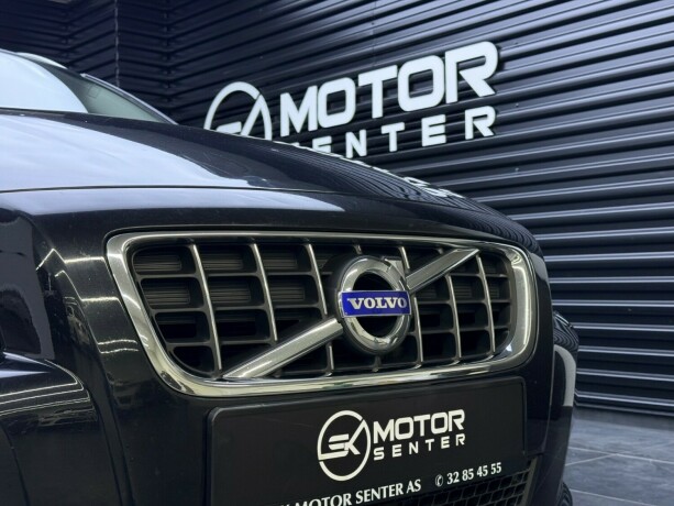 volvo-v70-diesel-2011-big-4