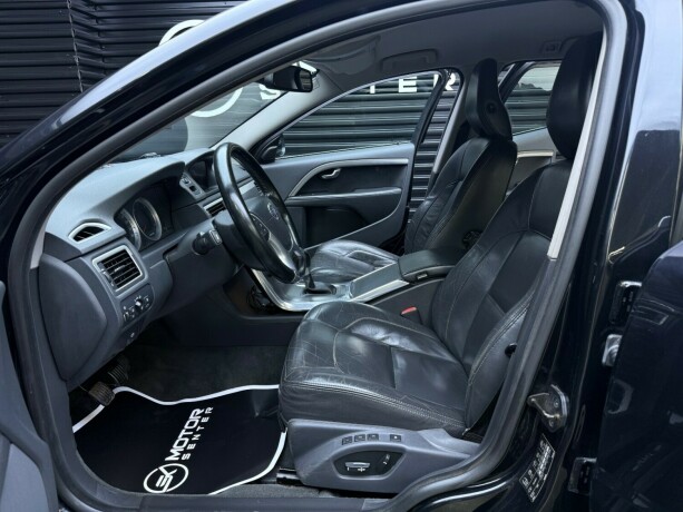 volvo-v70-diesel-2011-big-25
