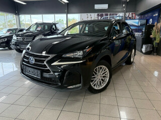 Lexus | NX 300h | Elektrisitet+bensin | 2015