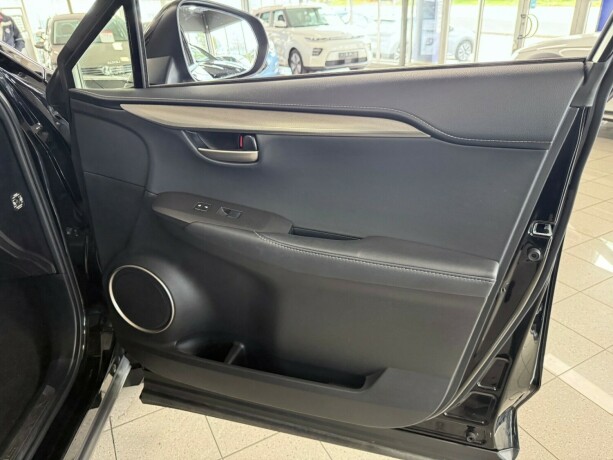 lexus-nx-300h-elektrisitetbensin-2015-big-26