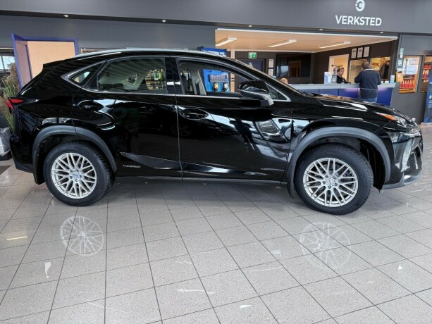 lexus-nx-300h-elektrisitetbensin-2015-big-7