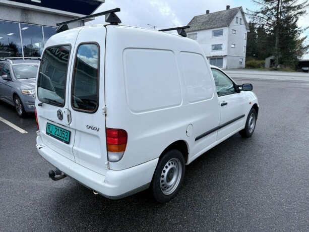 volkswagen-caddy-bensin-2003-big-4